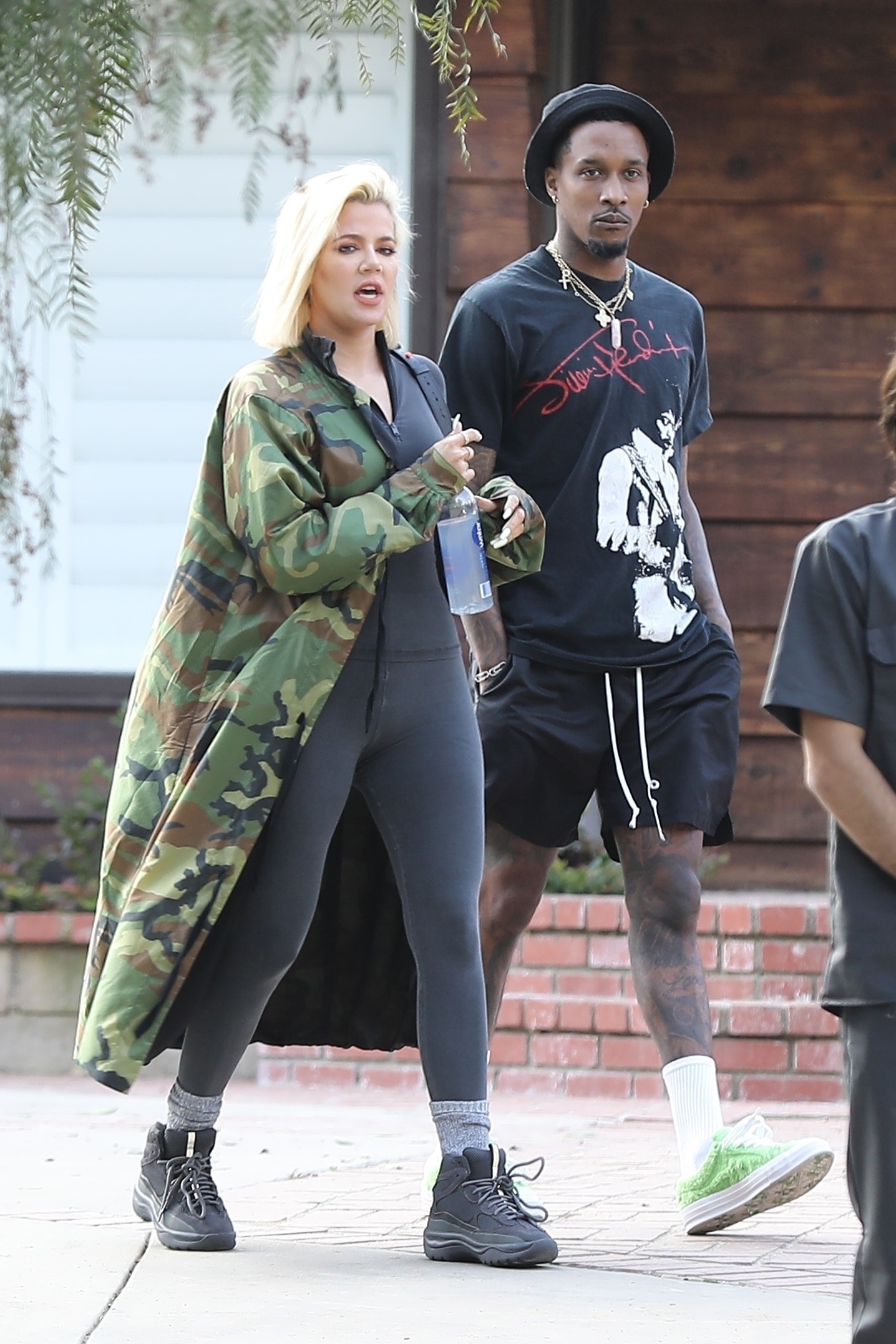 Access_Kardashian_01.jpg