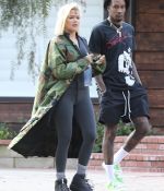 Access_Kardashian_05.jpg