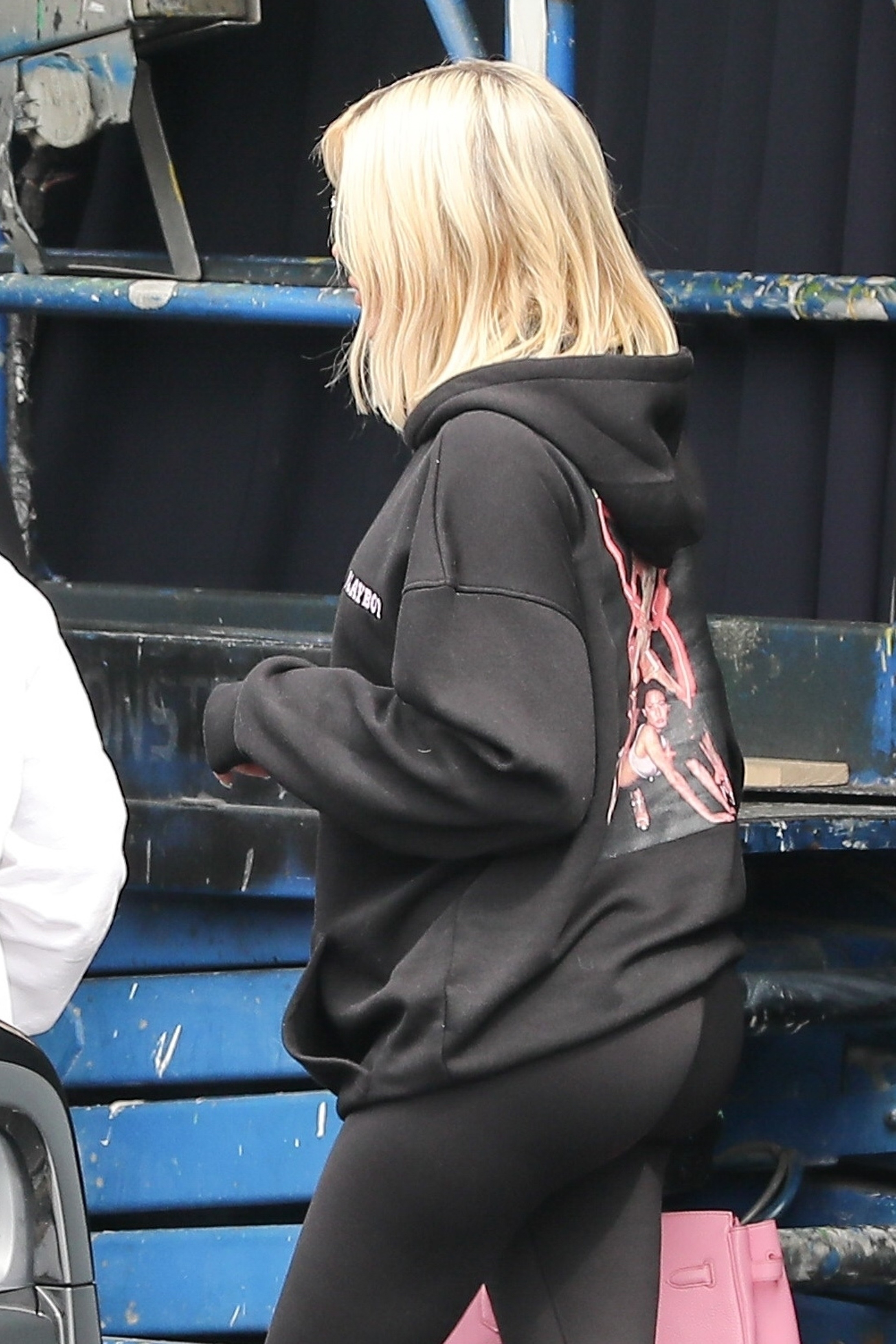 Access_Kardashian_03.jpg