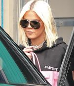 Access_Kardashian_08.jpg