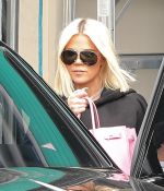 Access_Kardashian_09.jpg