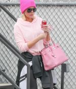 Access_Kardashian_01.jpg
