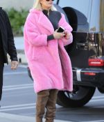 Access_Kardashian_02.jpg