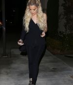 Access_Kardashian_01.jpg