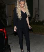 Access_Kardashian_07.jpg