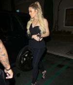 Access_Kardashian_09.jpg