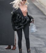 Access_Kardashian_013.jpg