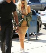 Access_Kardashian_07.jpg