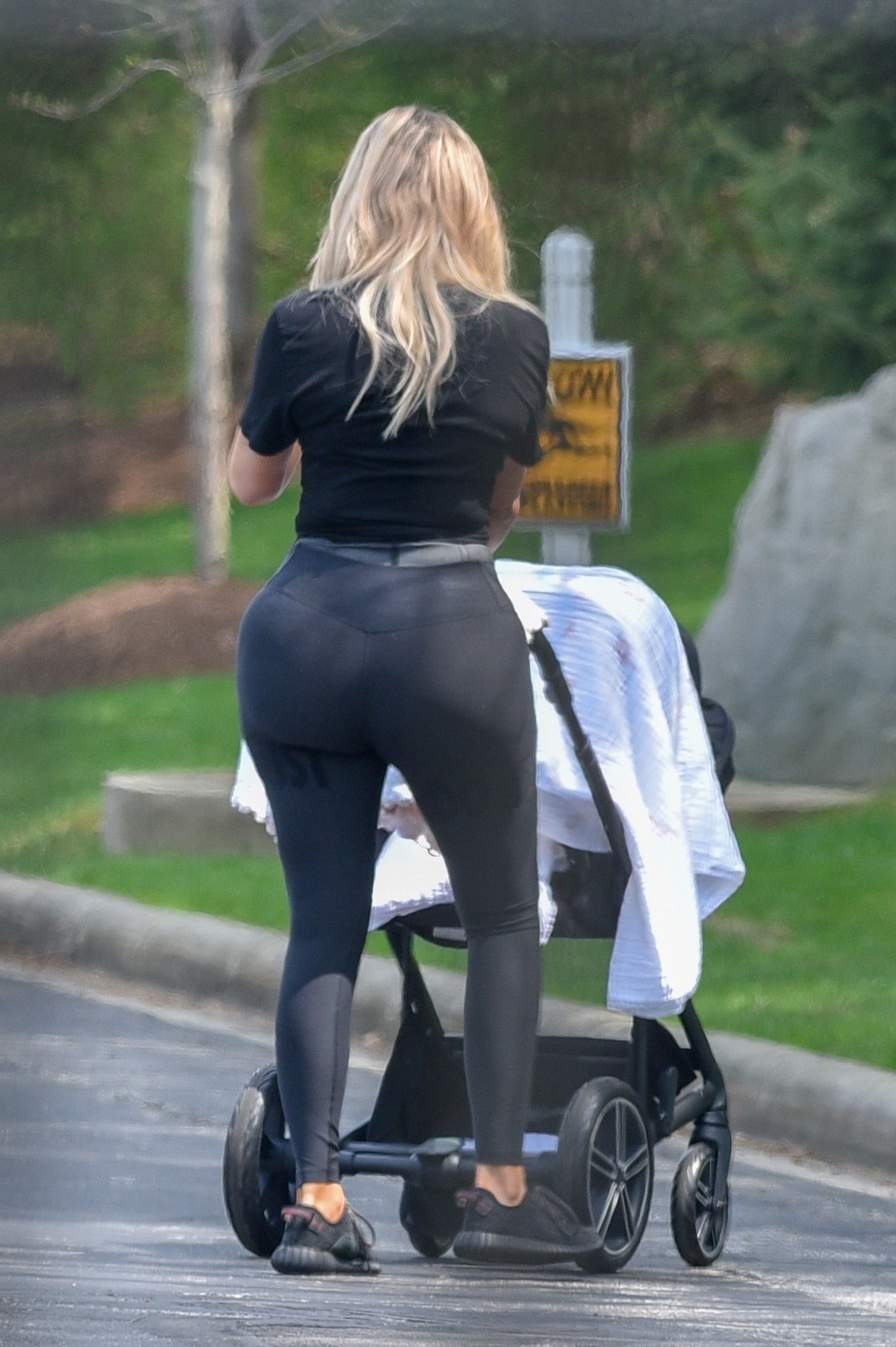 Access_Kardashian_09.jpg