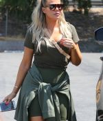 Access_Kardashian_01.jpg