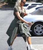 Access_Kardashian_019.jpg