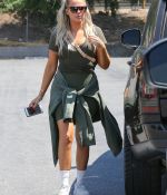 Access_Kardashian_07.jpg
