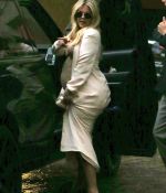 Access_Kardashian_04.jpg