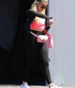 Access_Kardashian_010.jpg