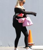 Access_Kardashian_013.jpg