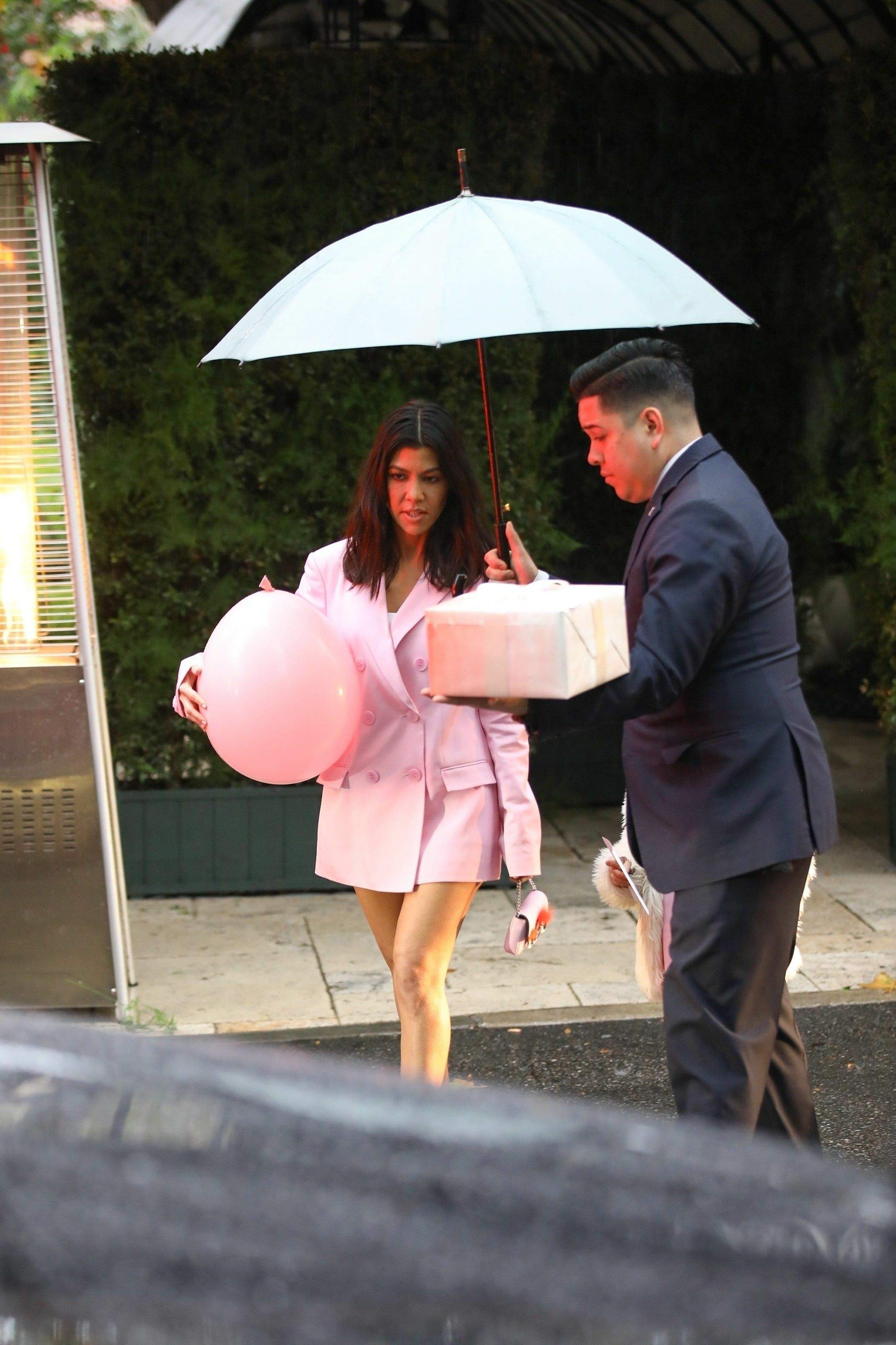 Access_Kardashian_08.jpg