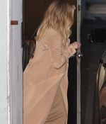 Access_Kardashian_02.jpg