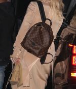 Access_Kardashian_05.jpg