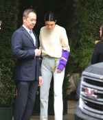 Access_Kardashian_01.jpg