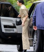 Access_Kardashian_03.jpg