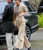 Access_Kardashian_09.jpg