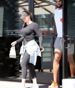 Access_Kardashian_04.jpg