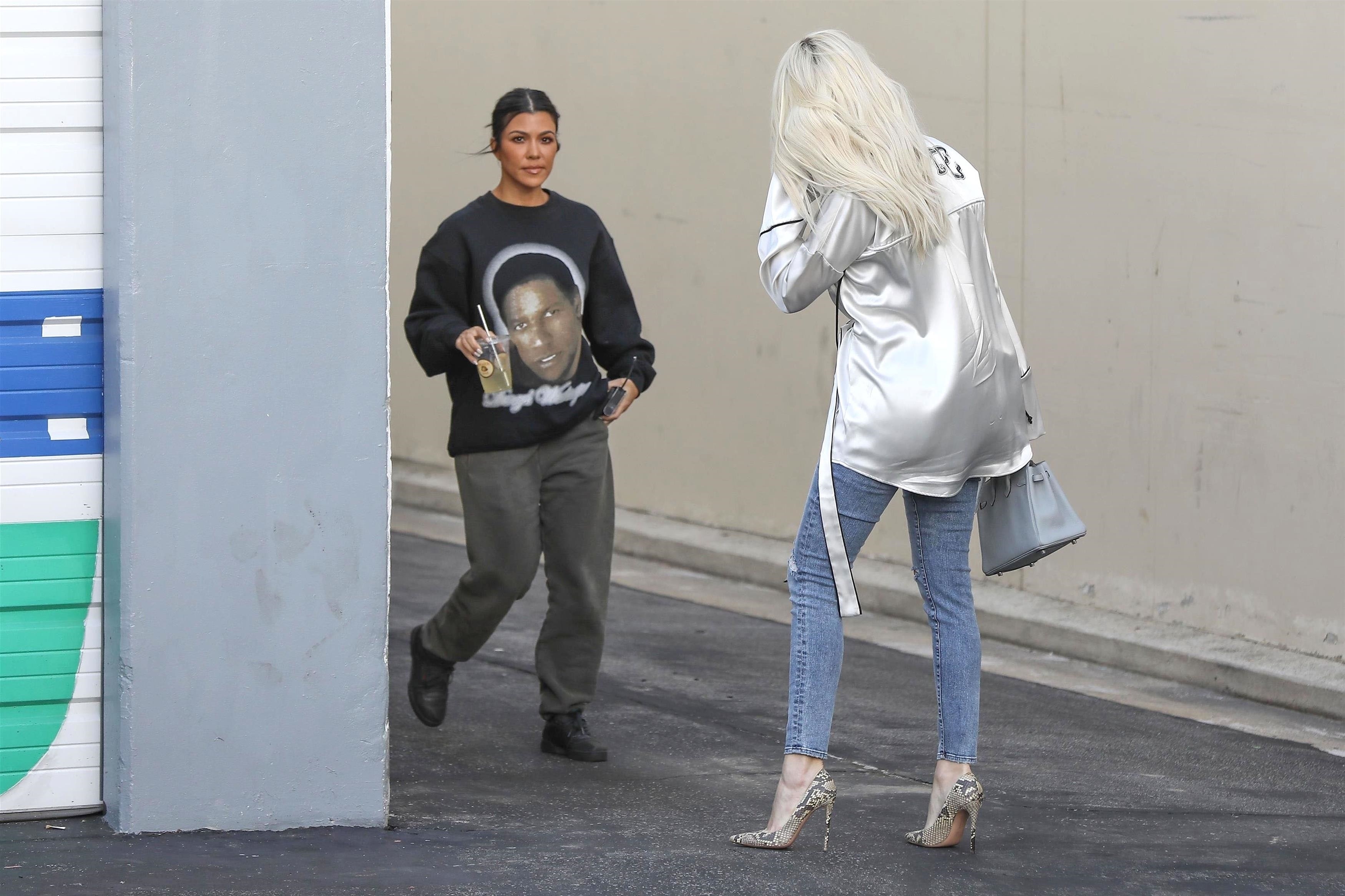 Access_Kardashian_01.jpg