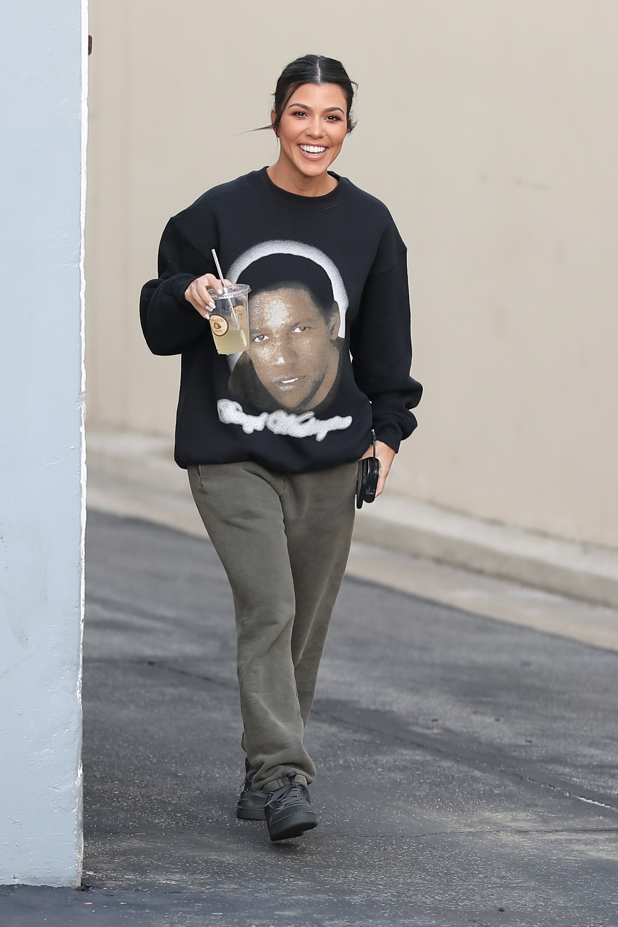 Access_Kardashian_012.jpg