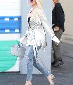 Access_Kardashian_022.jpg