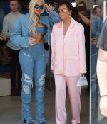 Access_Kardashian_05.jpg