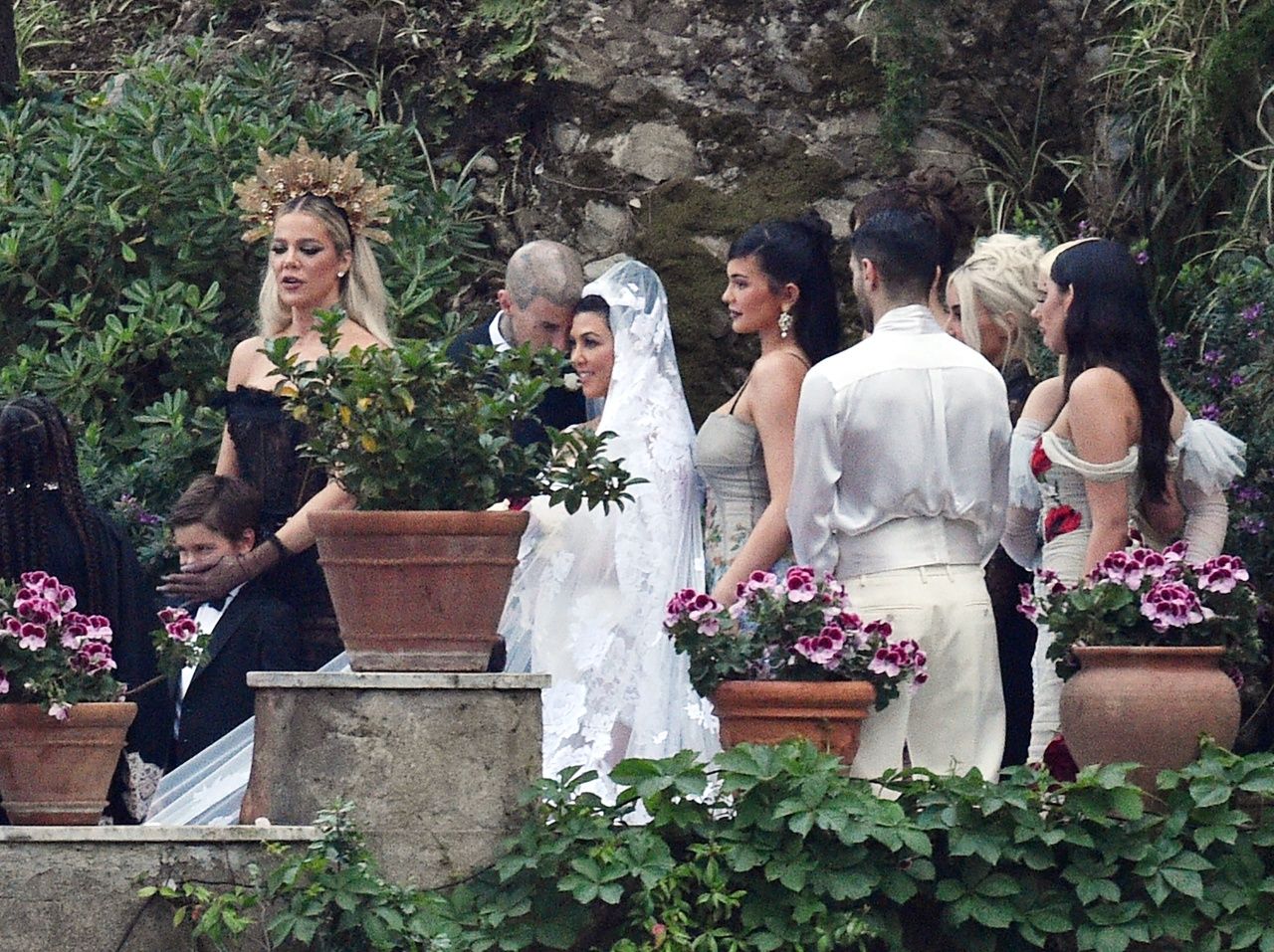 Access_Kardashian_001.jpg