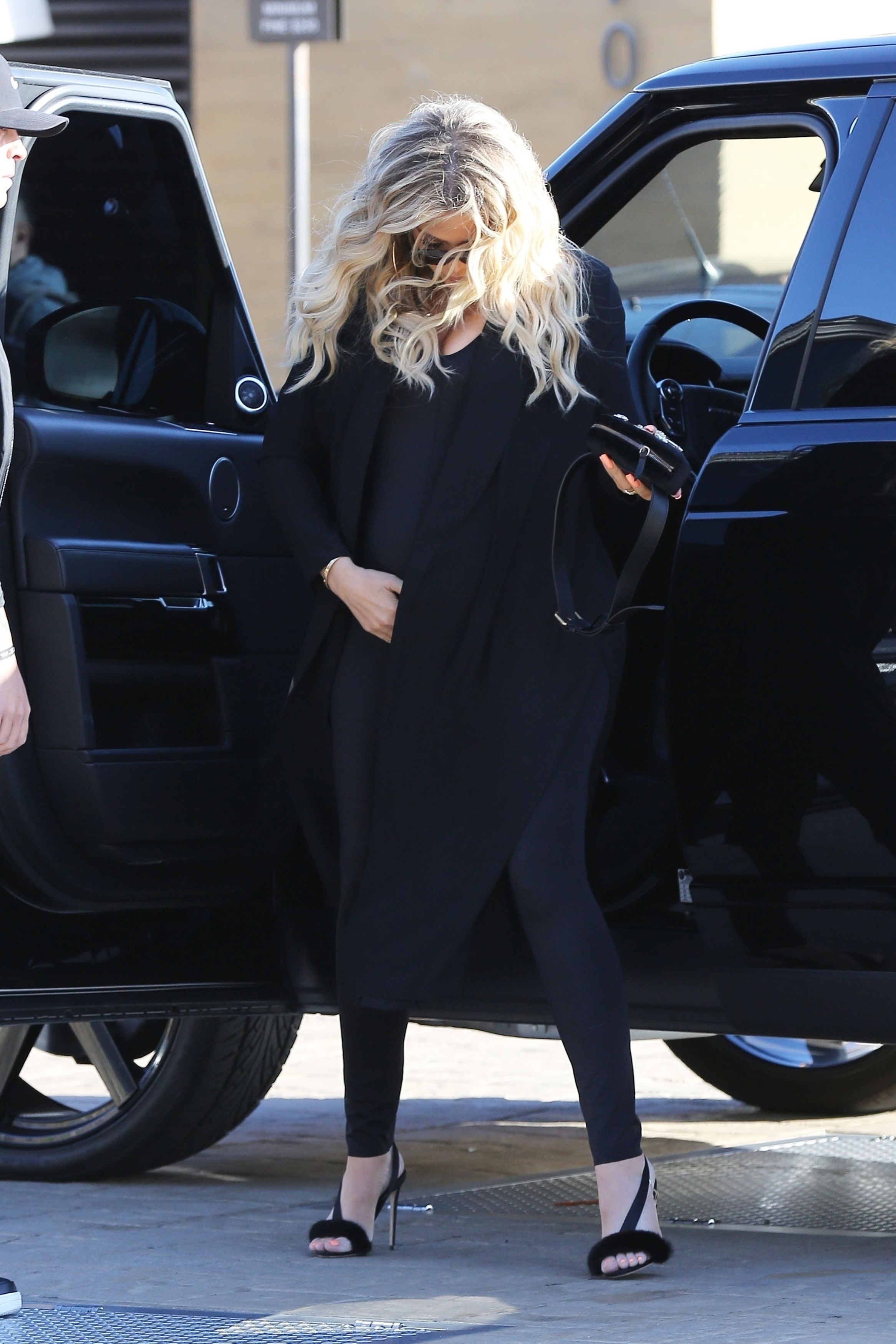 Access_Kardashian_07.jpg