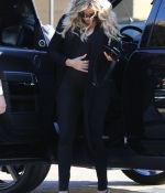 Access_Kardashian_02.jpg