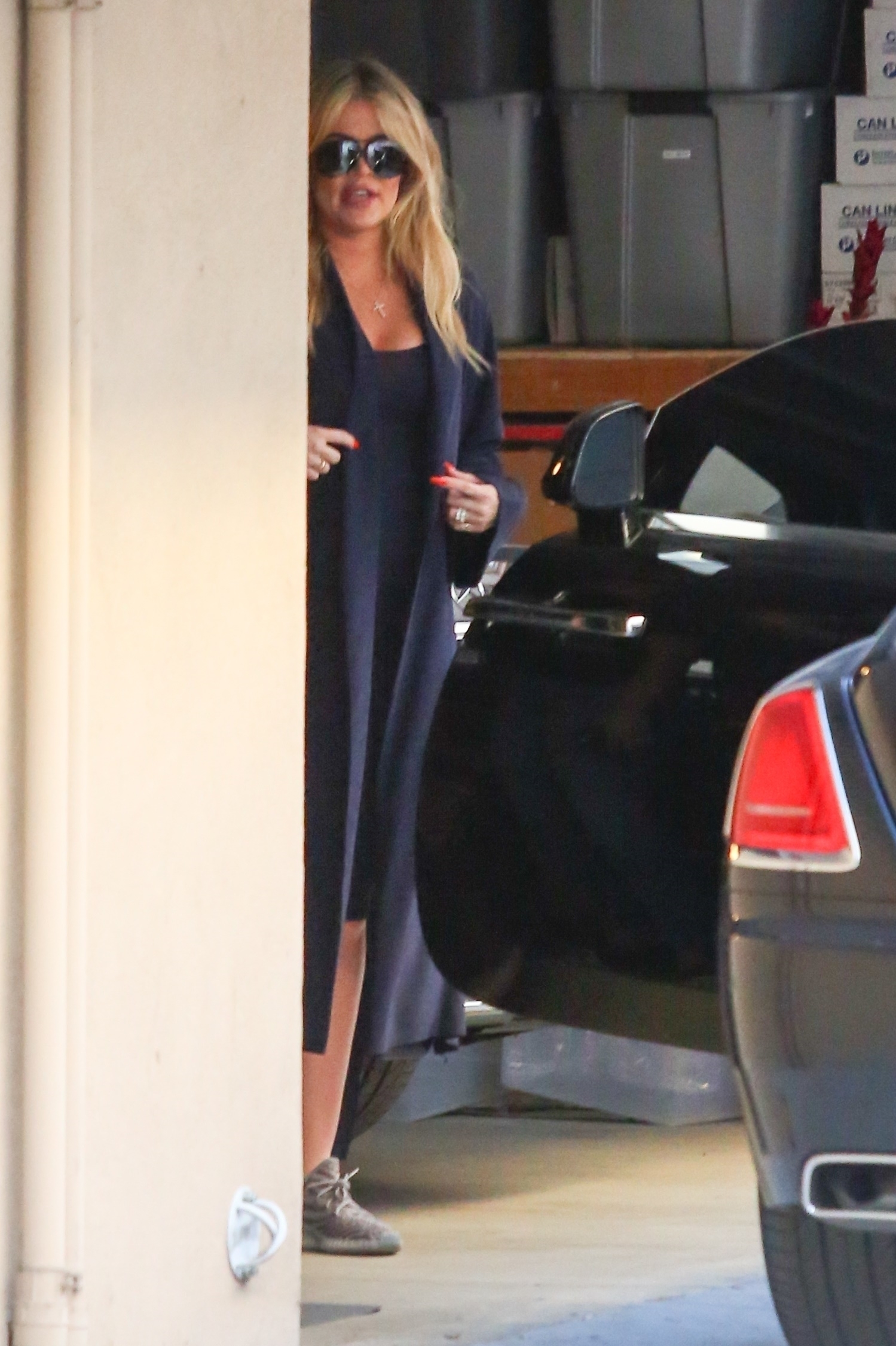 Access_Kardashian_03.jpg