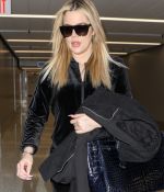 Access_Kardashian_05.jpg