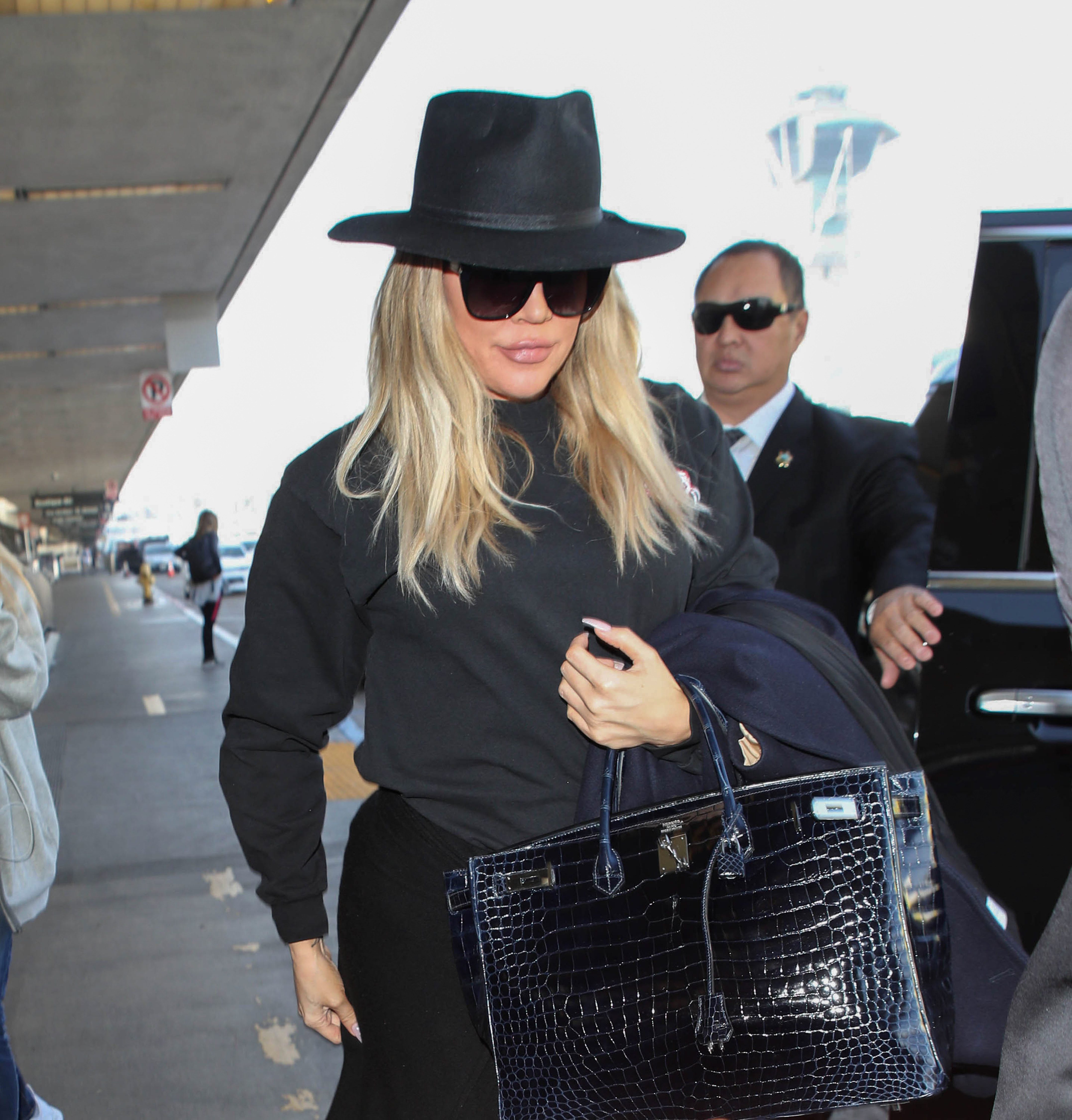 Access_Kardashian_01.jpg