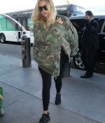 Access_Kardashian_03.jpg