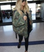 Access_Kardashian_07.jpg