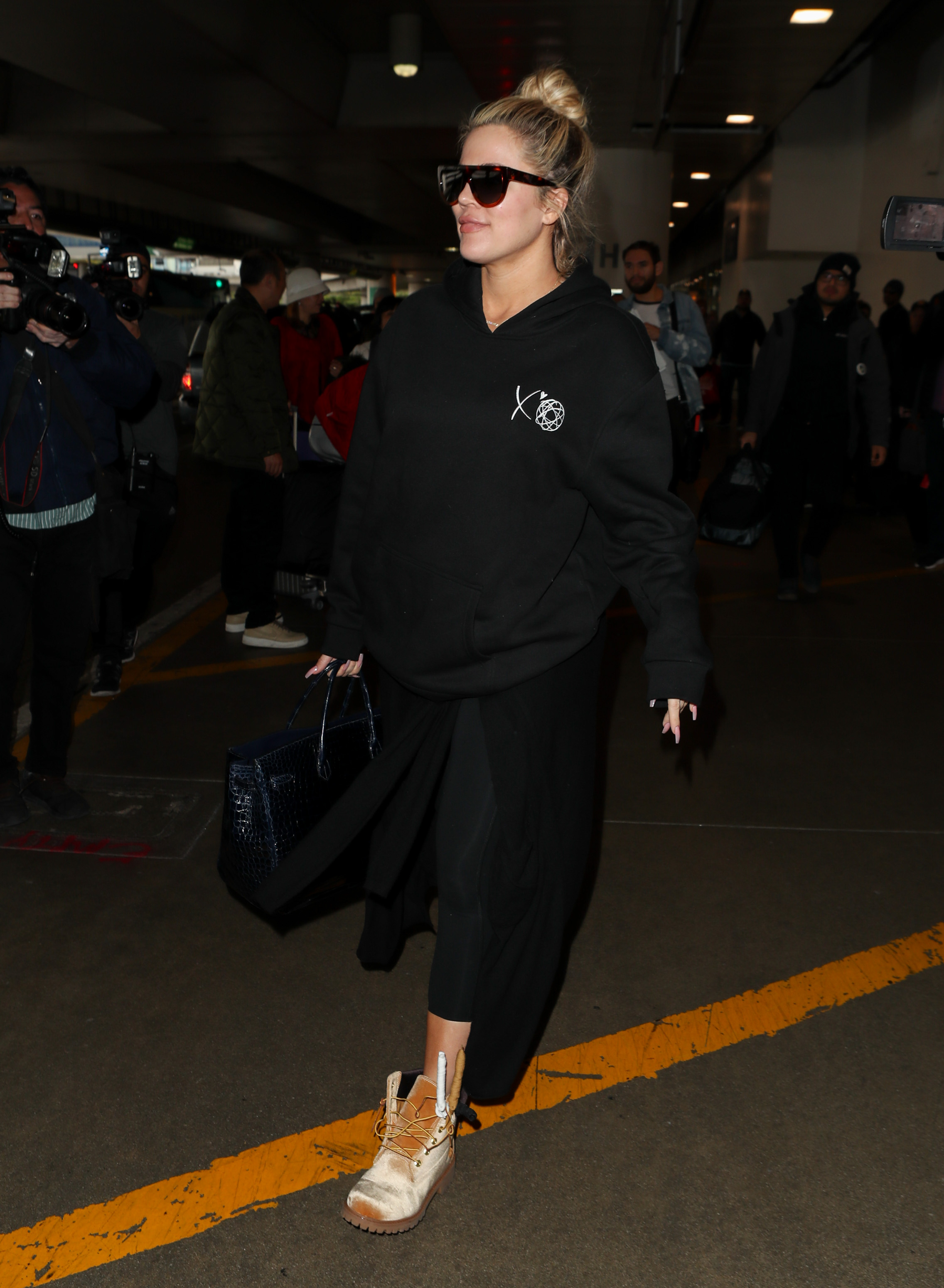 Access_Kardashian_03.jpg