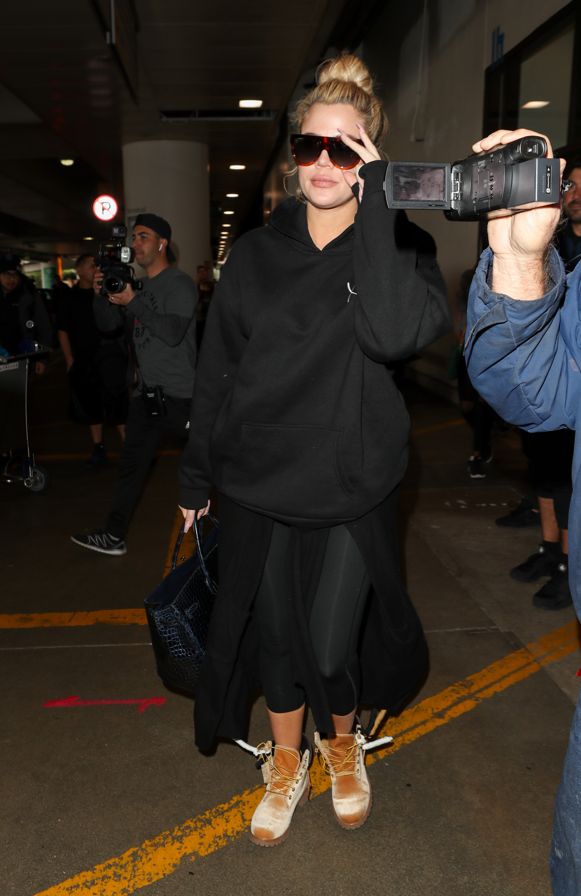 Access_Kardashian_07.jpg