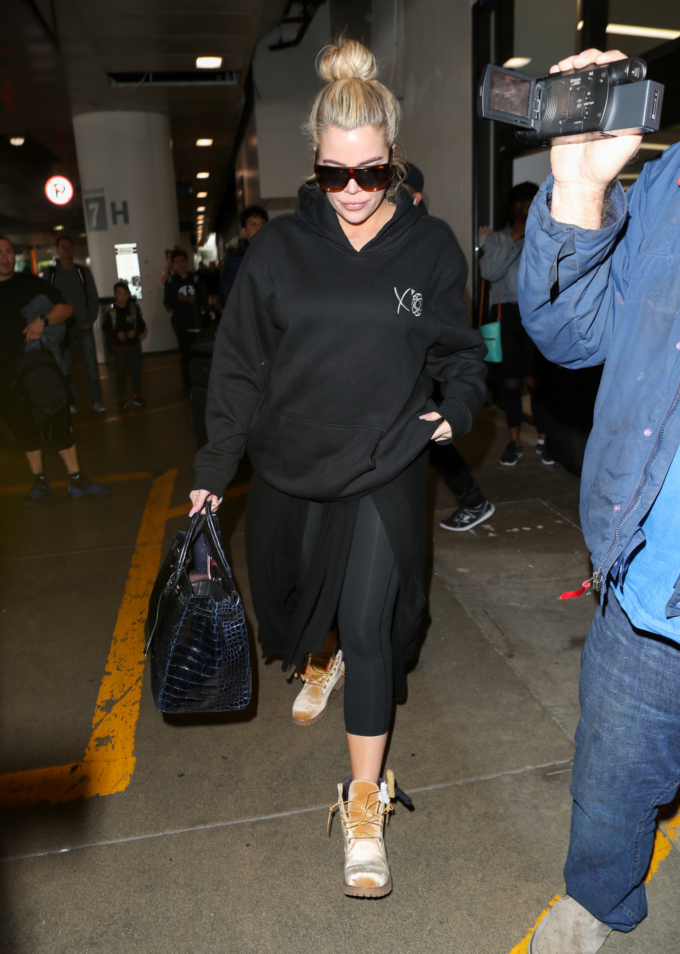 Access_Kardashian_08.jpg