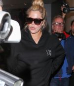 Access_Kardashian_01.jpg