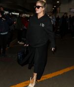Access_Kardashian_03.jpg