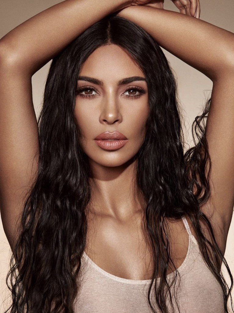 Access_Kardashian_003.jpg