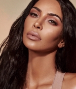 Access_Kardashian_001.jpg
