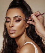 Access_Kardashian_002.jpg