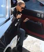 Access_Kardashian_03.jpg