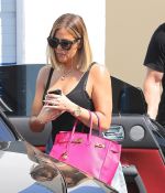 Access_Kardashian_022.jpg