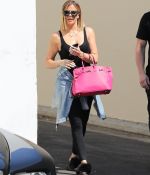 Access_Kardashian_07.jpg