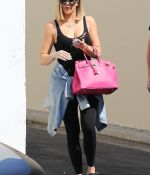 Access_Kardashian_09.jpg